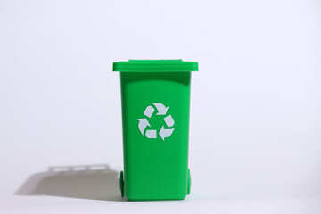 Green recycling bin, recycle trash comtainer, isolated