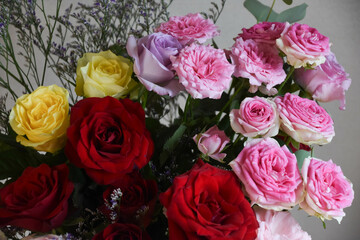 カラフルな花束