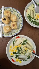 Op view of s cendol with dumplings 