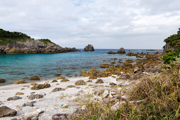 式根島の中の浦海水浴場の白砂の美しい海。

東京都伊豆諸島式根島-2024

