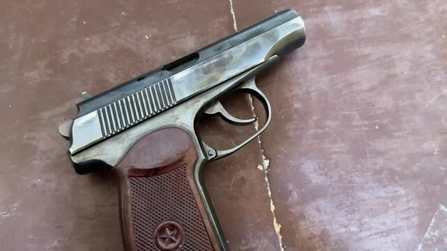 Makarov's pistol. Firearms of police officers in the CIS countries.