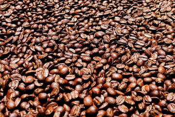 roasted coffee beans background, brown coffee beans.