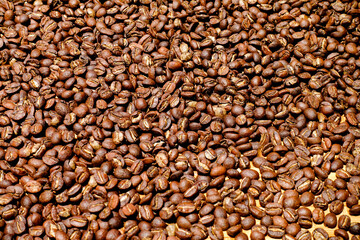 roasted coffee beans background, brown coffee beans.
