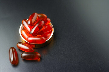 Oil filled capsules, softgel of food supplements, fish oil, omega 3, vitamin D3, vitamin E