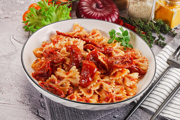 Italian pasta with dry tomato