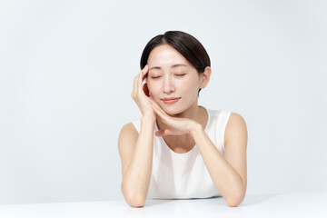 女性　スキンケア
