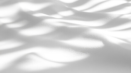 Obraz premium Abstract wave patterns on smooth white surface in subtle light and shadow