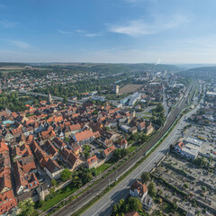 Sonniger Tag im Spätsommer über Ochsenfurt im Maindreieck in Unterfranken