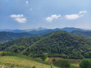 Obraz premium mountain landscape with blue sky and clouds