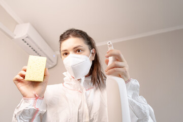 Air conditioner cleaning specialist removes dust and dirt, ensuring clean and fresh air in your home.