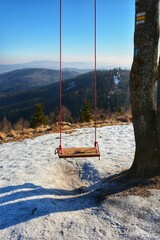 Huśtawka na szczycie góry Ruprechtický Špičák © Marcin