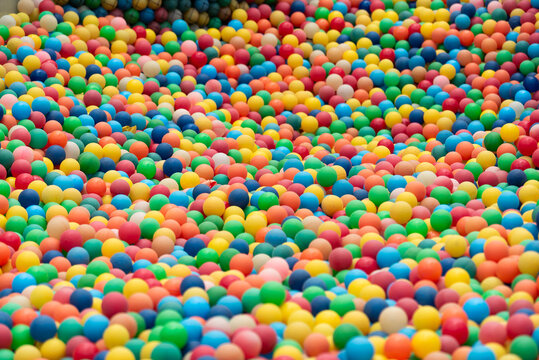 BOLINHAS COLORIDAS