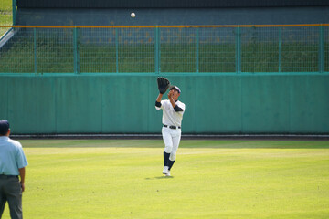 外野フライ