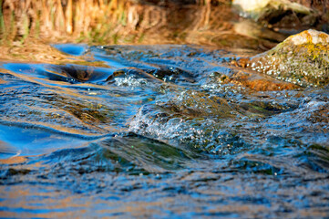 Fließendes Wasser