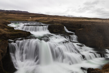 Fototapeta premium Iceland – Majestic Waterfalls Amidst the Rugged Beauty of the Island