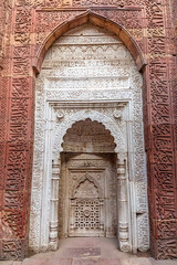 The Tomb of Sultan Shamsuddin Iltutmish in Delhi&rsquo;s Qutub Minar Complex is part of a historic site featuring the world&rsquo;s tallest brick minaret at 72.5 meters.