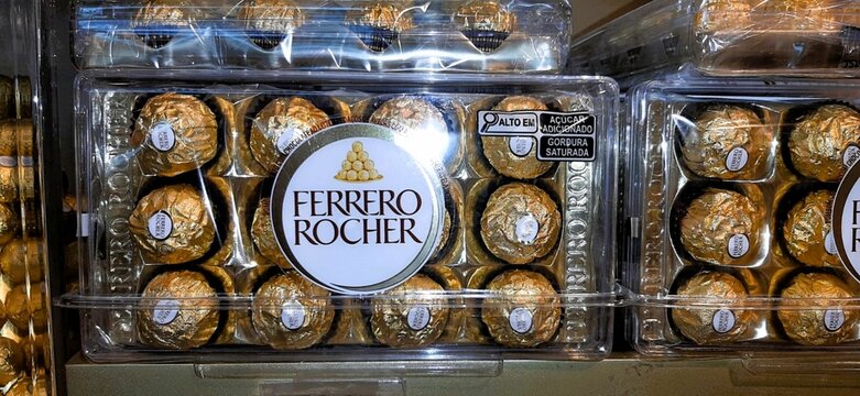 Ferrero Rocher - Marca de bombom de chocolate fabricado e comercializado pelo grupo italiano Ferrero. Tem origem italiana criado em 1946, com intuito de fazer um chocolate diferente.