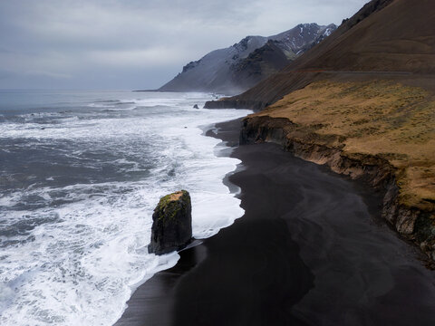 Laekjavik coast, south east Iceland