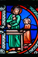 2025-01-26, Église Saint Marc - Orléans, FRANCE. Stained glass (19th century) of Holy family:...