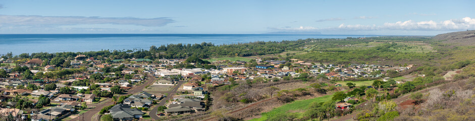 Fototapeta premium Panoramic view of the town of Waimea, Kauai, Hawaii on the southwest side of the island. Waimea is a quiet town on the outskirts of the state parks that takes up a large section of the island. 
