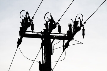 High voltage and disconnected wire at insulator.
