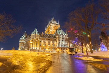 Naklejka premium Quebec City in winter at blue hour