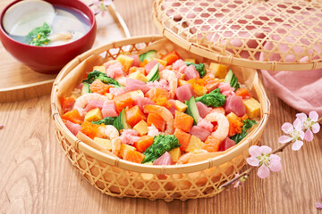 春のちらし寿司 - ひなまつりやお祝いに