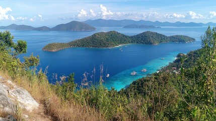 Fototapeta premium Scenic View of Tropical Islands Surrounded by Clear Blue Water