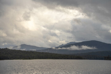 mountains meets the sea in australia