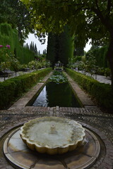 Jardins de Alcazar em Granada na Espanha