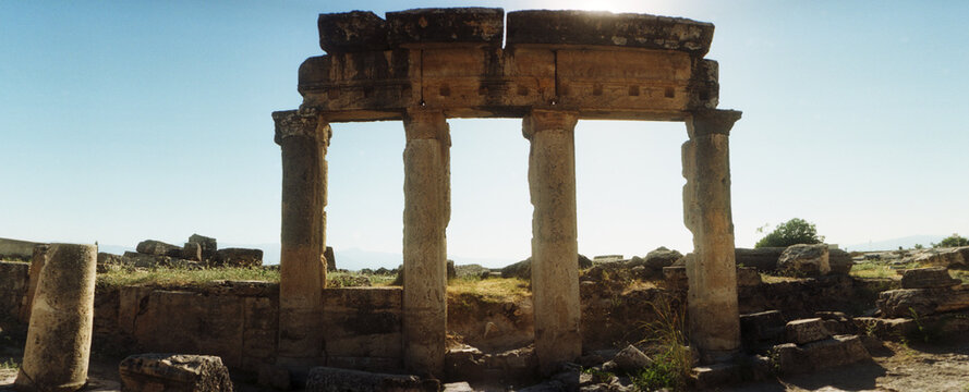 Panoramic view of the ruins of the Roman town of Hierapolis at Pamukkale, Anatolia, Central Anatolia Region, Turkey.