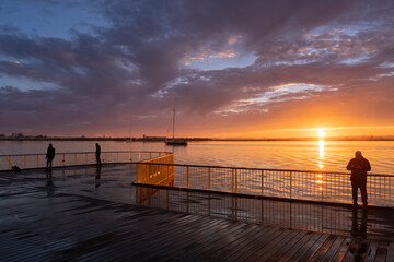 Paseo cerca del Río Guadiana de Ayamonte