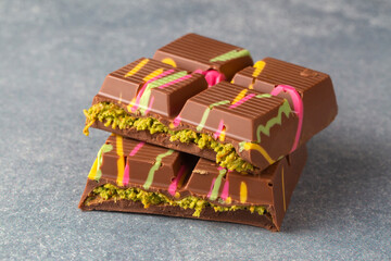 Trend Dubai chocolate with pistachio paste and kataifi dough.