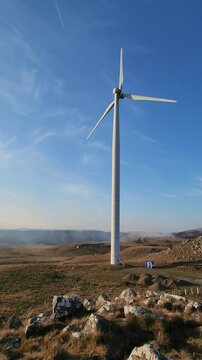 Parque E&oacute;lico -  Aerogerador de energia e&oacute;lica, Energia verde, Energia sustent&aacute;vel 