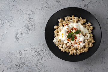 Traditional Turkish cuisine; Turkish ravioli, Turkish name; Manti
