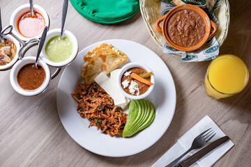 Antojitos mexicanos
