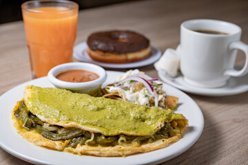 omelet poblano