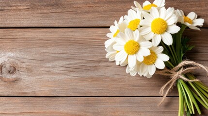 Obraz premium Daisy bouquet on wood surface. Floral spring design element, greeting card, or nature background