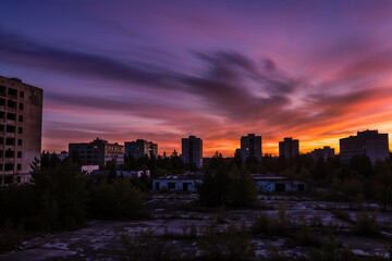 Fototapeta premium City Skyline Sunset - Urban Silhouette, Orange Pink Sky, Buildings, Nature View