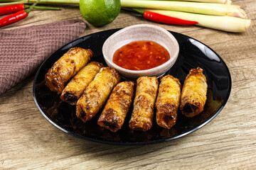 Vietnamese fried stuffed spring roll
