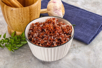 Red steamed rubine rice garnish
