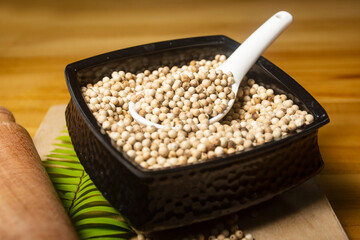 White Pepper Whole Srilanka