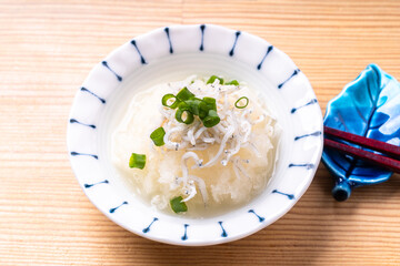 蕪おろしシラス乗せ