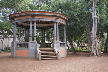 Plaza del Príncipe de Asturias ein kleiner Park im Stadtzentrum von Santa Cruz auf Teneriffa