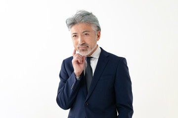 スーツ姿の男性　ビジネスマン　実業家