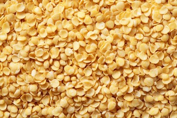 Fototapeta premium Yellow split peas close-up texture background