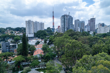 Obraz premium Aerial image of the city of São Paulo, SP. In the neighborhood of Sumaré and Vila Madalena.