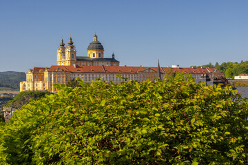 Blick auf das historische Stift Melk