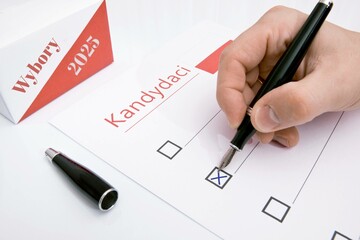 Wybory na prezydenta 2025 w Polsce. Karta do głosowania. - obrazy, fototapety, plakaty