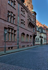 Fototapeta premium Franziskanerstraße in der Altstadt in Freiburg